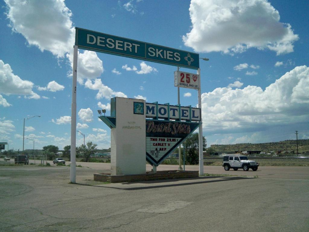 Desert Skies Motel Gallup Exterior photo